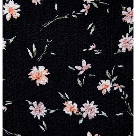 NWT TORRID DRESS BLACK FLORAL CRINKLED GAUZE PUFF SLEEVE PEASANT - Plus Size 1X - Picture 2 of 5